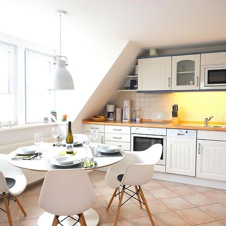 Geschmackvoll Eingerichtete Ferienwohnung Fuer 2 Personen, Verspricht Entspannung Pur. Westerland Luaran gambar